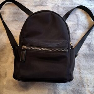 GROSSI Black Vegan Leather Backpack/Satchel